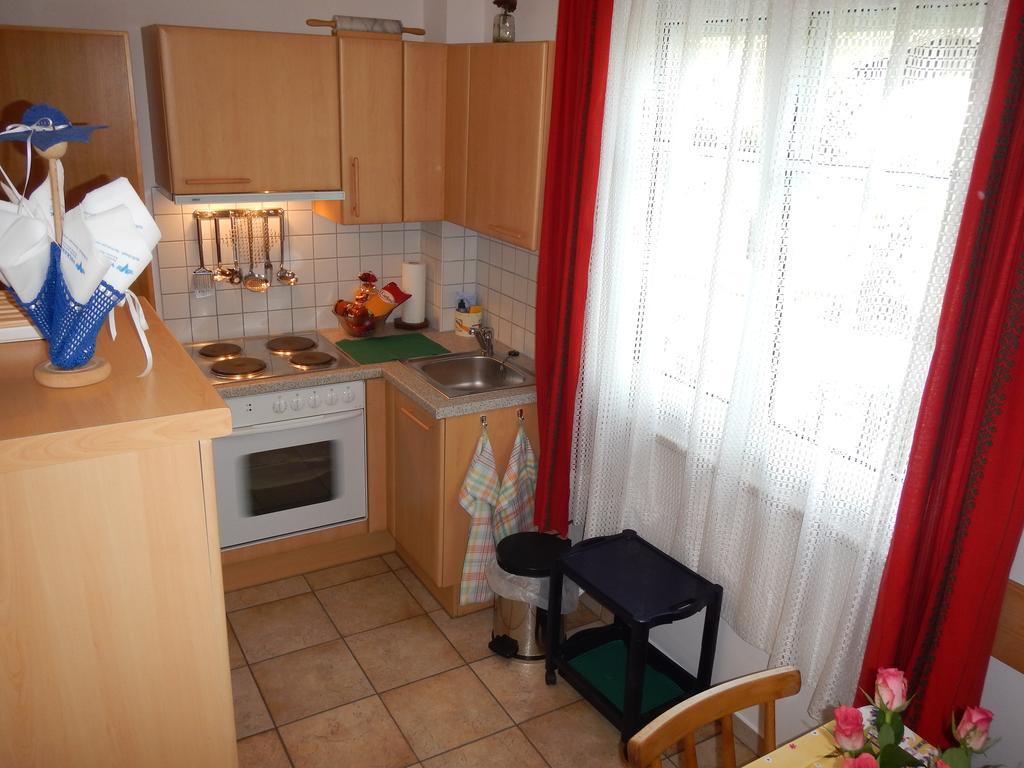 Haus Friedburg Διαμέρισμα Velden am Wörthersee Δωμάτιο φωτογραφία